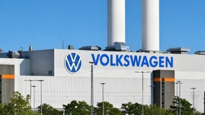 Volkswagen enfrenta o sindicato IG Metall ao propor rever acordos coletivos na Alemanha