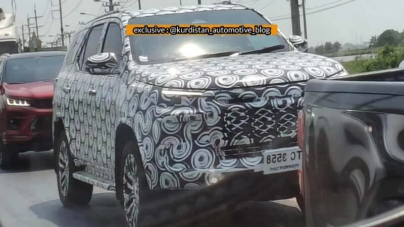 Toyota confirma estreia mundial do novo SW4 em 1º de dezembro; versão brasileira vem depois