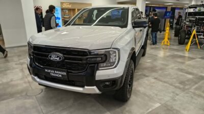 Ford mostra Ranger Tremor e Ranger PHEV flex, que chegam em 2027