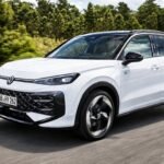 Volkswagen confirma SUV híbrido flex na fábrica Anchieta; projeto Saga, baseado no T-Roc, deve substituir o Taos no Brasil