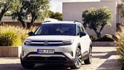 VW ID.Cross ganha versão de entrada com bateria de 37 kWh na Europa; novo T-Cross híbrido é esperado no Brasil
