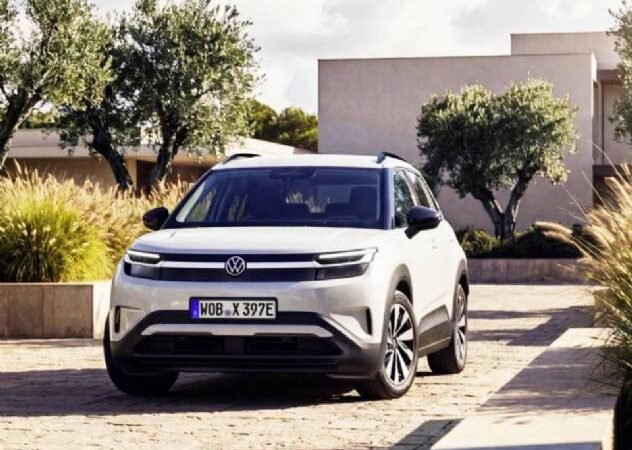VW ID.Cross ganha versão de entrada com bateria de 37 kWh na Europa; novo T-Cross híbrido é esperado no Brasil