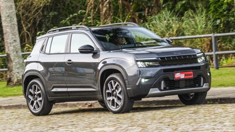 Jeep Avenger fica R$ 2.000 mais caro dois meses após o lançamento no Brasil