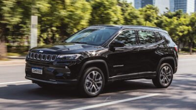 Jeep Compass 2027 híbrido: preços partem de R$ 174.990