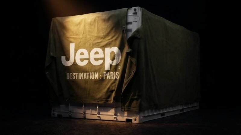 Nova geração do Jeep Renegade deve dar as primeiras pistas em Paris, com híbridos e elétrico no horizonte
