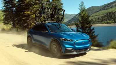 Mustang Mach-E Trail 2027: Ford lança versão aventureira do SUV elétrico nos EUA
