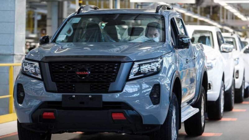Depois de fechar fábrica, Nissan abandona operação própria na Argentina e passa distribuição a Simpa e Tagle