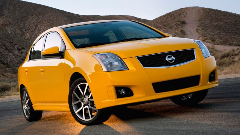 Nissan Sentra SE-R Spec V: o sedã esportivo que seria rival do Civic Si no Brasil e foi cancelado