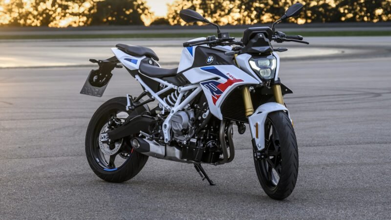 Nova BMW F 450 R 2027 é apresentada na Europa: motor de 420 cm³, 48 cv e ficha técnica completa