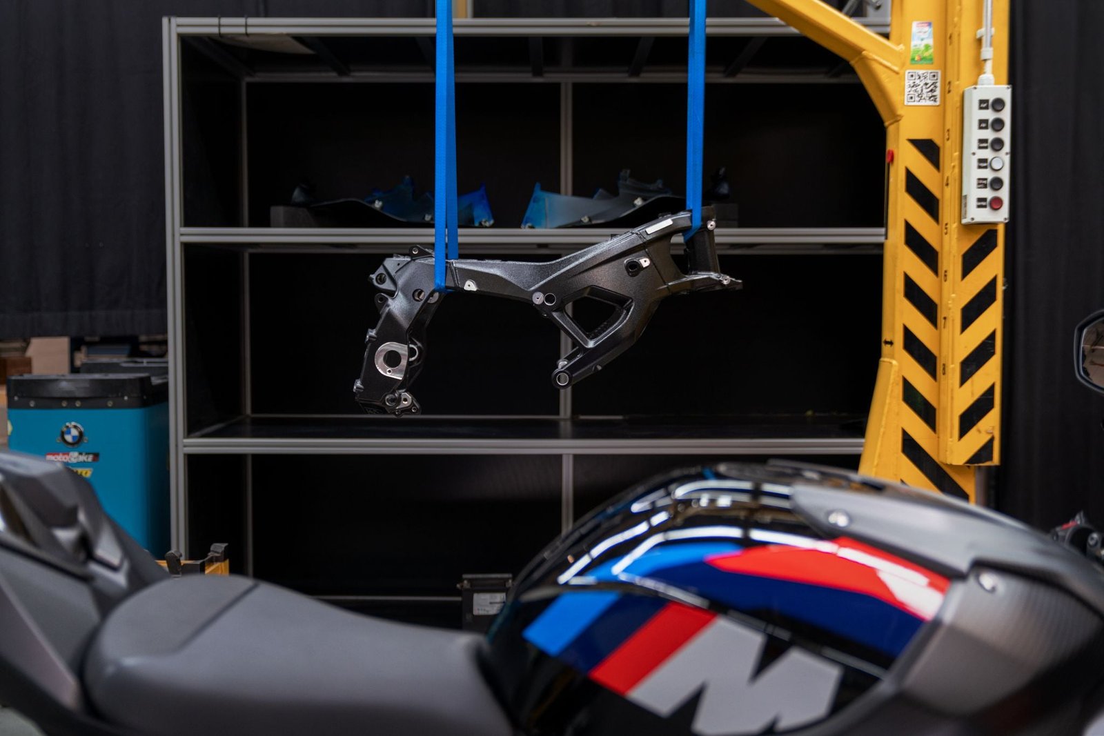 BMW M 1000 RR ganha chassi M Motorsport de terceira geração, derivado das pistas