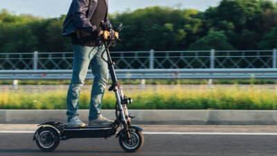 Prefeitura de São Paulo começa a fiscalizar e multar patinetes e bicicletas elétricas