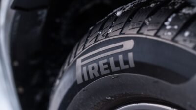 Pneu com Bluetooth da Pirelli reduz distância de frenagem no molhado em 5,7 metros