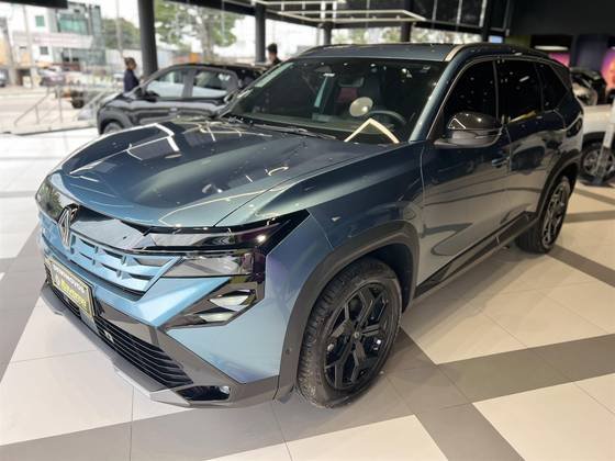Renault Boreal x Geely EX5 EM-i: comparativo entre os SUVs médios da mesma fábrica