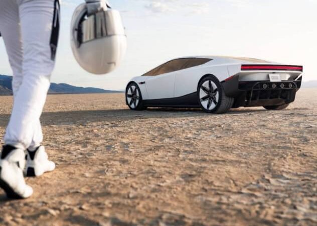 Novo Tesla Roadster promete 0 a 97 km/h em 0,81 segundo e saltos com propulsores; produção está prevista para 2028