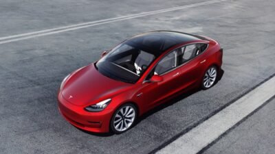 Argentina amplia isenção de tarifa para carros elétricos importados e eleva teto para US$ 35 mil