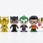 Unidas dá miniaturas do Batman a quem aluga carro com Proteção Premium e esconde edição dourada rara entre os pacotes